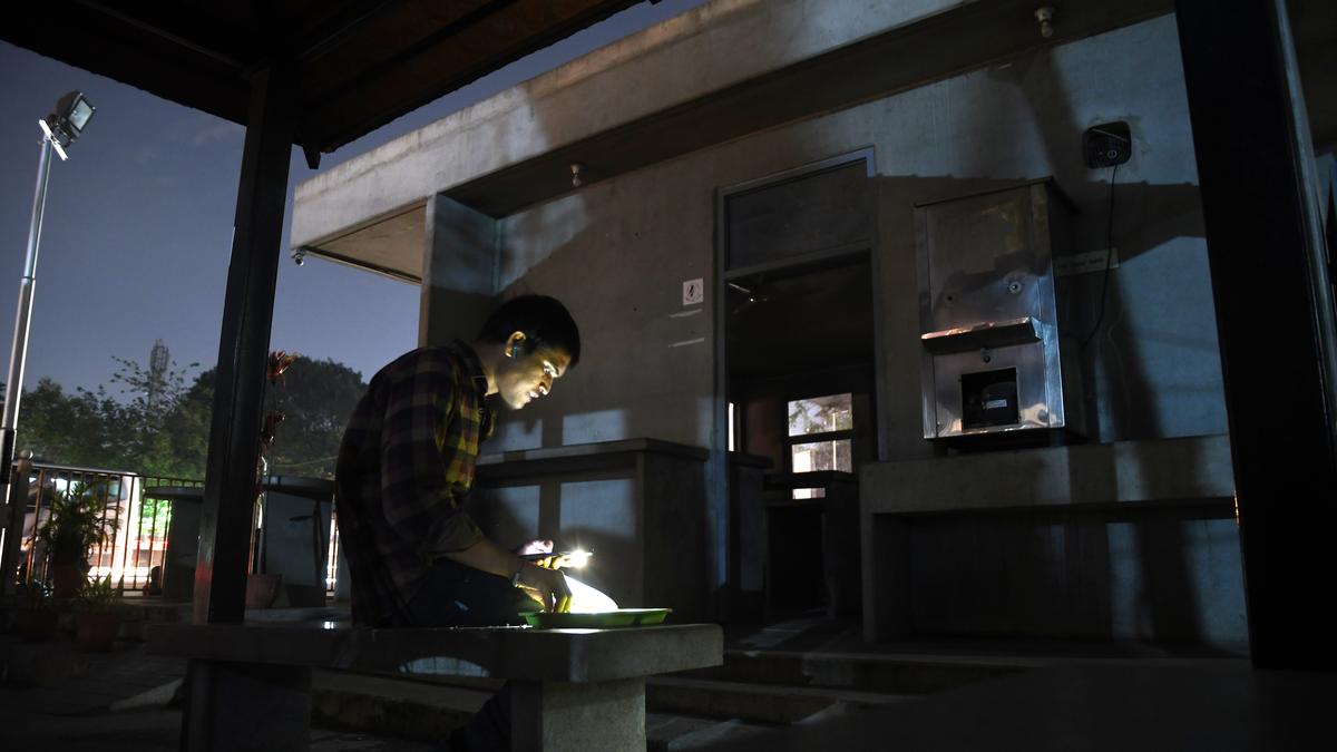 BBMP to seek hike in subsidy for Indira Canteens, set to float new